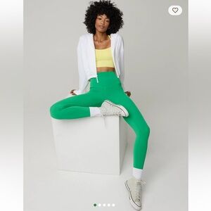 OFFLINE By Aerie Real Me XTRA High Rise 7/8
Legging